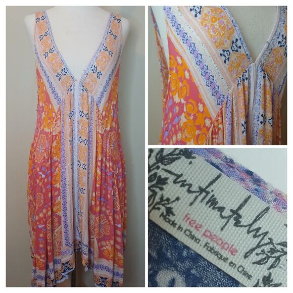 Free People Dresses & Skirts - Free People Dress Sz S Plunging V-neckline Handkerchief Hem Floral Print EUC